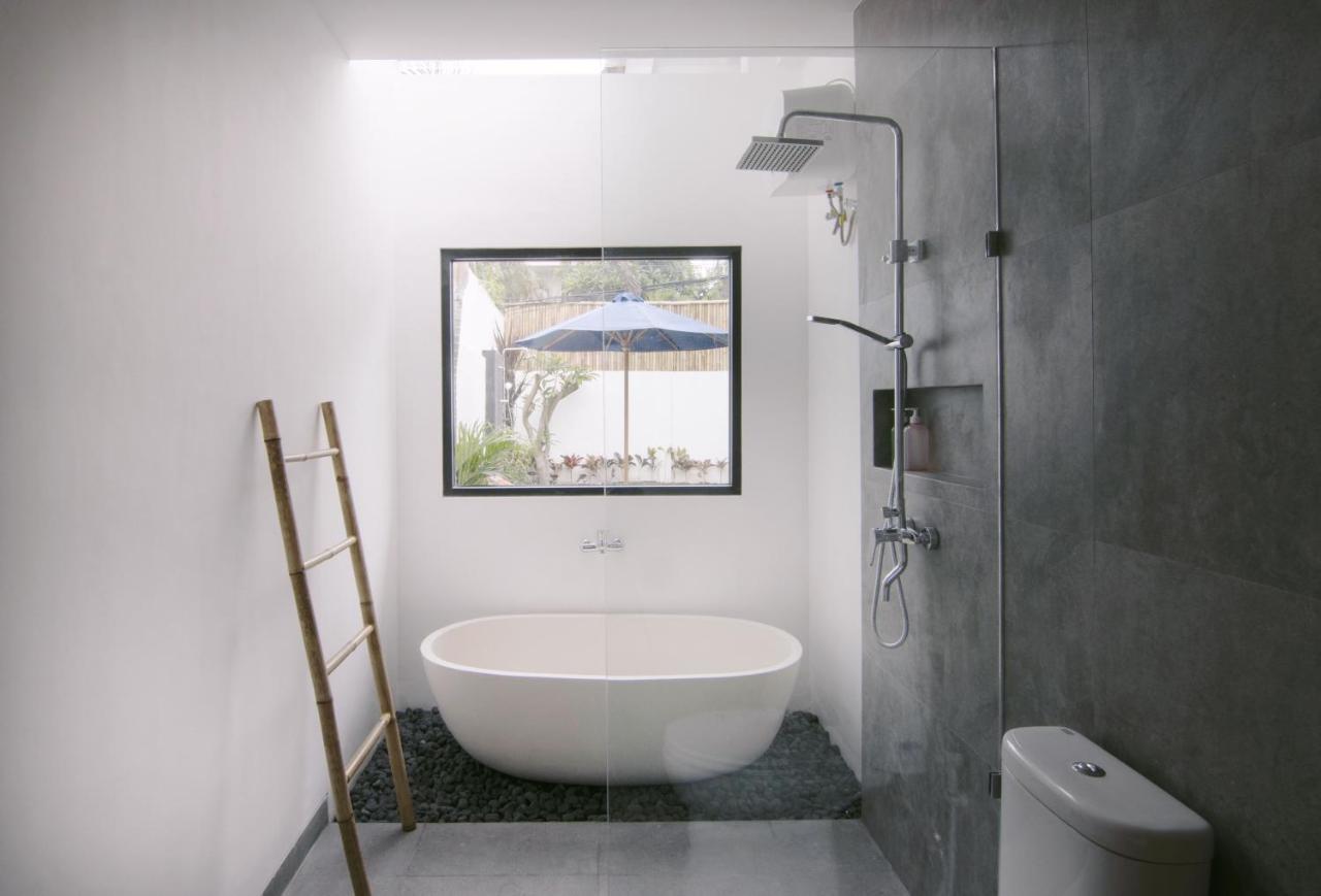 Villa Nikole Seminyak Buitenkant foto